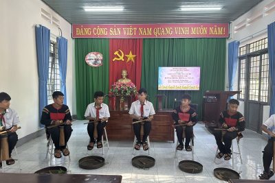 MÔ HÌNH HAY: “CÂU LẠC BỘ VĂN HÓA DÂN GIAN Ê ĐÊ CỦA LIÊN ĐỘI TRƯỜNG THCS EATU – GIỮ GÌN VÀ PHÁT HUY BẢN SẮC VĂN HÓA DÂN TỘC Ở ĐỊA PHƯƠNG”